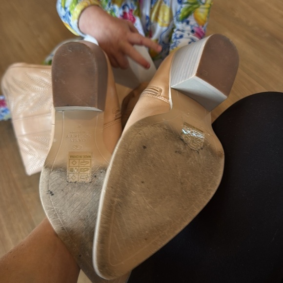 Samara Nude Boots - Picture 4 of 5